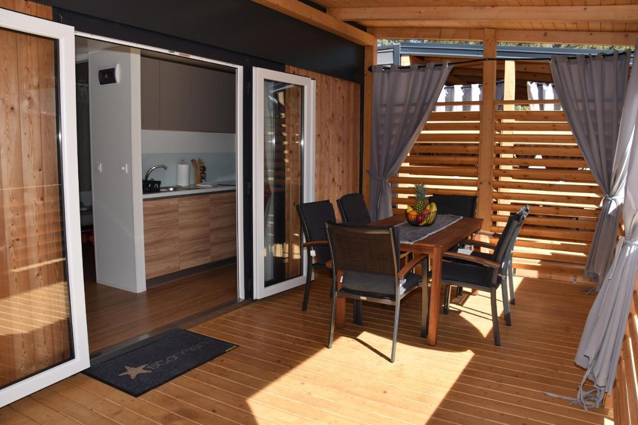 Mobile Home Starfish IV Camp Biograd Biograd Na Moru Bagian luar foto