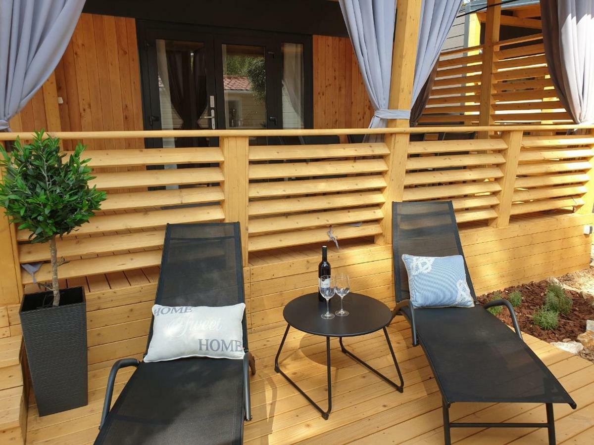 Mobile Home Starfish IV Camp Biograd Biograd Na Moru Bagian luar foto